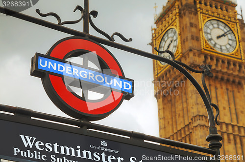 Image of London underground sign