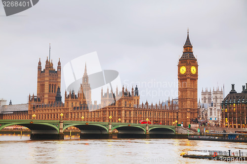 Image of London with the Clock Tower and Houses of Parliament