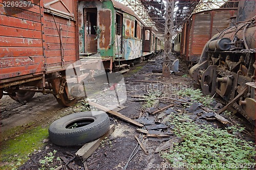 Image of Abandoned Carriage
