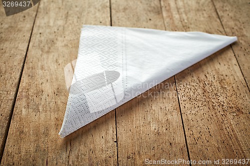 Image of white paper napkins 