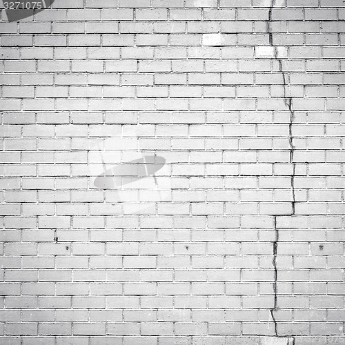 Image of white grunge brick wall