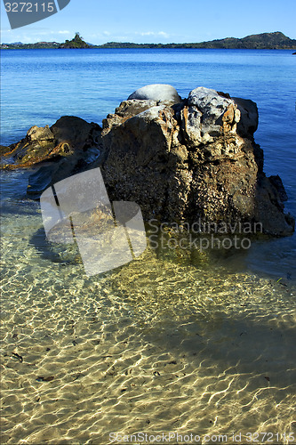 Image of rocks in kisimamy bay