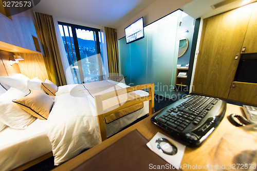 Image of modern hotel room