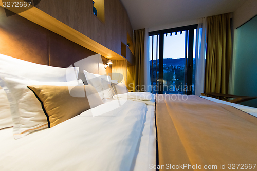 Image of modern hotel room