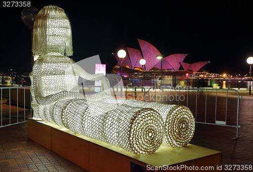 Image of Dolly and the Opera House  Vivid Sydney 2015