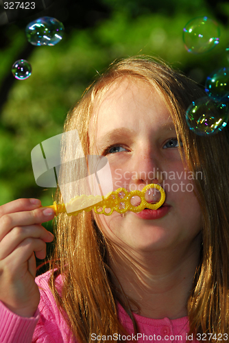 Image of Girl bubbles