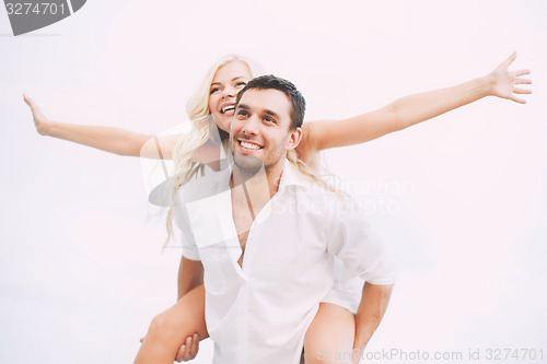 Image of couple at seaside