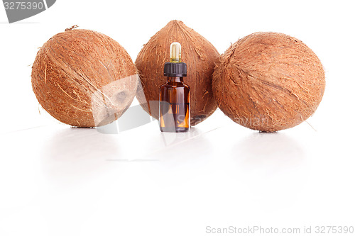 Image of coconut essential oil