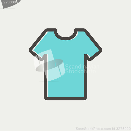 Image of T-shirt thin line icon