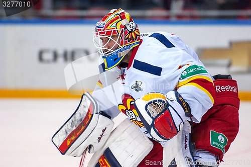 Image of H. Karlsson (1), goaltender of Yokerit team