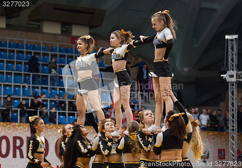 Image of Acrobatic show cheerleaders