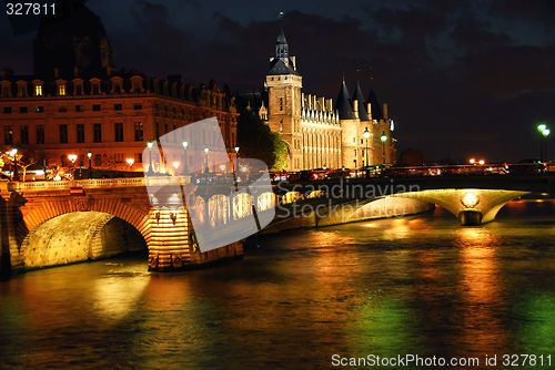 Image of Nighttime Paris