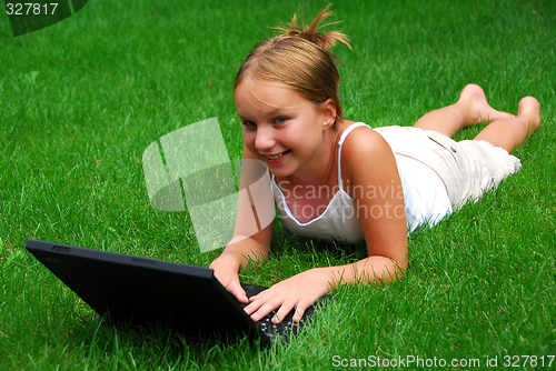 Image of Girl computer