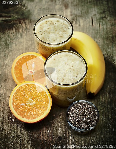 Image of Healthy smoothie with chia seeds