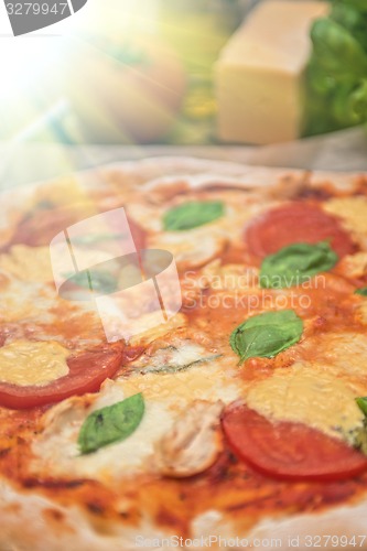Image of pizza margarita