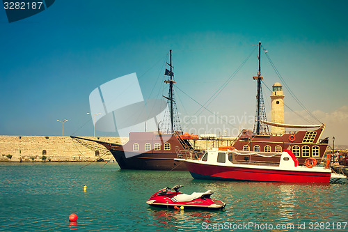 Image of Views of the port and the lighthouse, the town of Rethymno, Cret