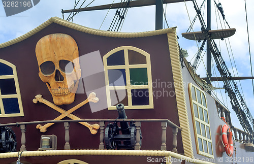Image of A fragment of the stern of a pleasure ship with a pirate logo.
