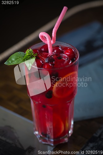 Image of homemade lemonade.