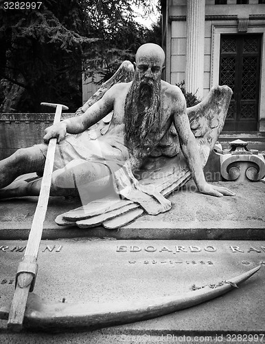 Image of Old Cemetery statue