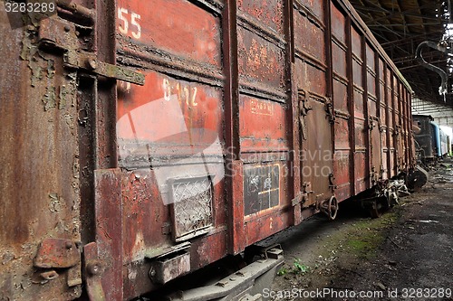 Image of Abandoned Carriage