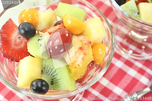 Image of Fruit salad in a bowl