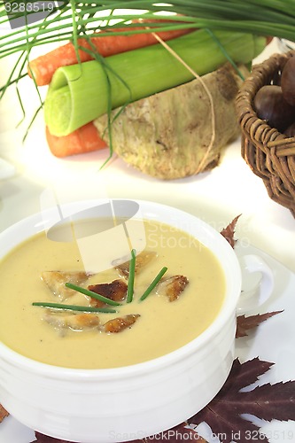 Image of sweet chestnut soup