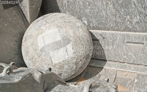 Image of metal ball