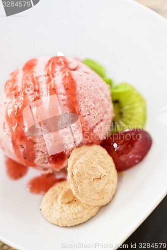 Image of Fruit ice cream