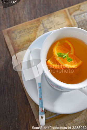 Image of Tea with orange slices