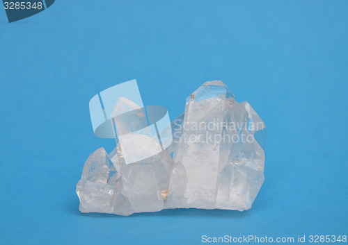 Image of Rock crystal on blue