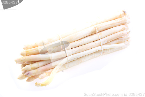 Image of white asparagus isolated