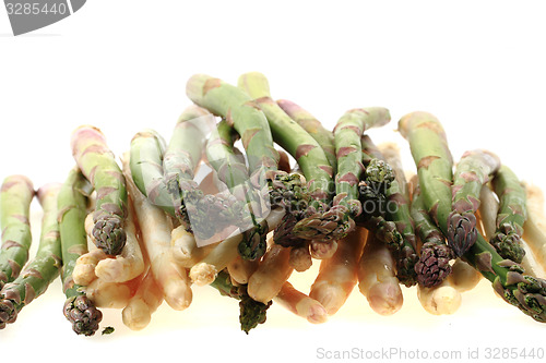 Image of green white asparagus