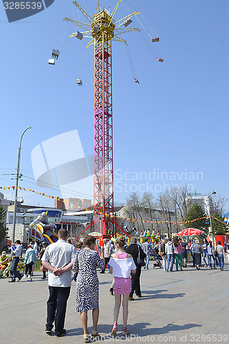 Image of People in Tsvetnoy Boulevard and a new attraction "The seventh s