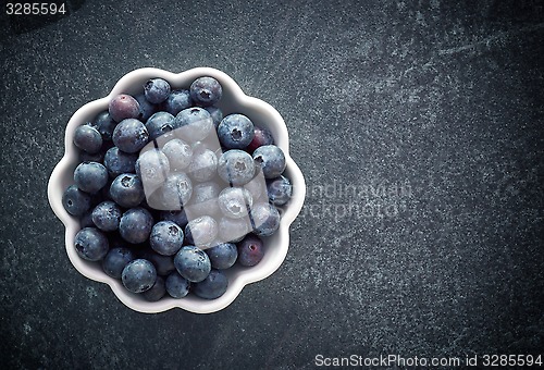 Image of fresh organic blueberries