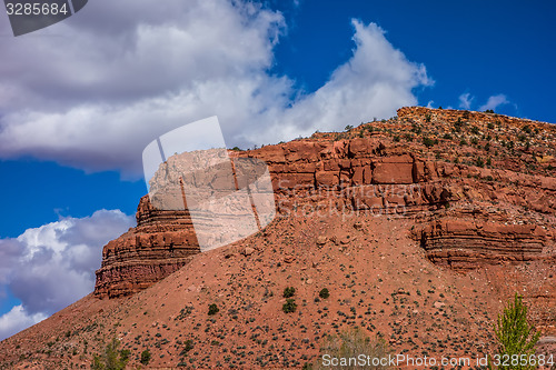 Image of glen canyon mountains and geological formations