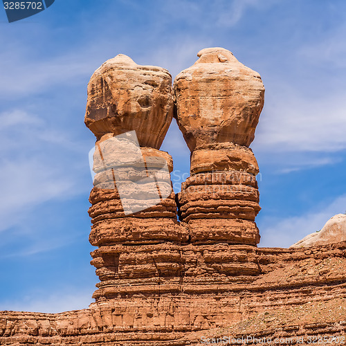 Image of hoodoo rock formations at utah national park mountains