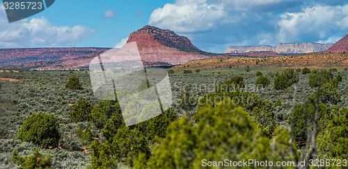 Image of desert landscapes in utah with sandy mountains