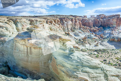 Image of landscape scenes near lake powell and surrounding canyons