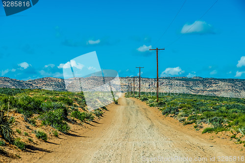 Image of landscape scenes near lake powell and surrounding canyons