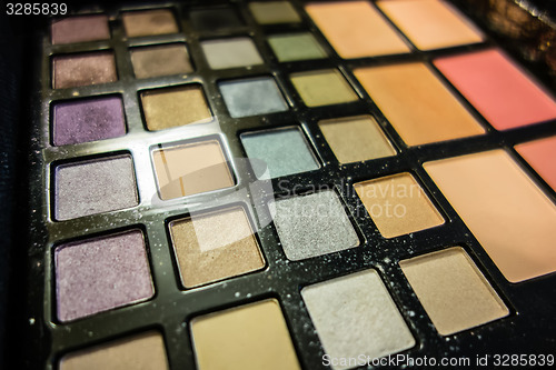 Image of Make-up colorful eyeshadow palettes set