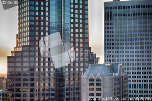 Image of sunset over charlotte city skyline of north carolina