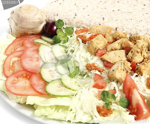 Image of Appetizer with fried chicken breast sliced