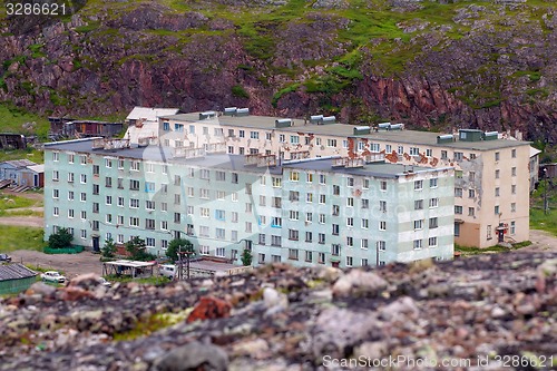 Image of village in the Arctic