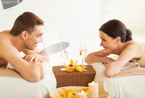 Image of couple in spa