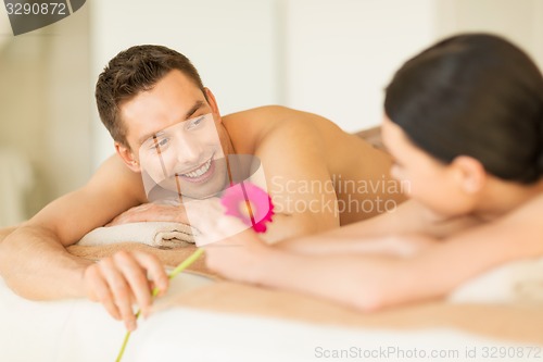 Image of couple in spa