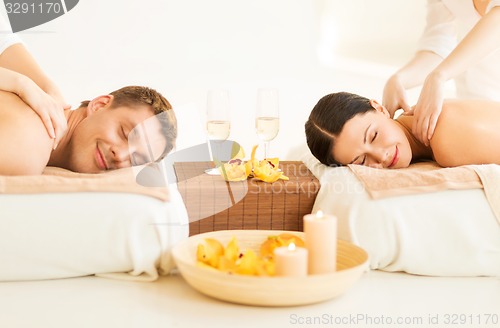 Image of couple in spa