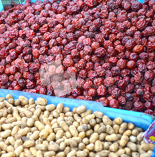 Image of Dry fruits and Peanuts