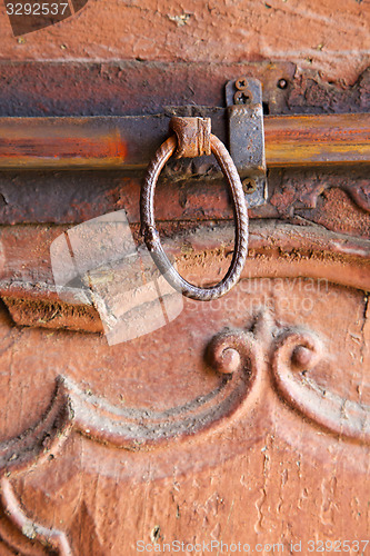 Image of abstract  house     in italy  lombardy   column        closed  n