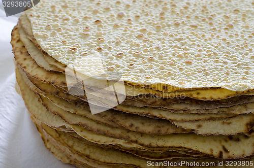 Image of Stack of lefse - not yet prepared for serving