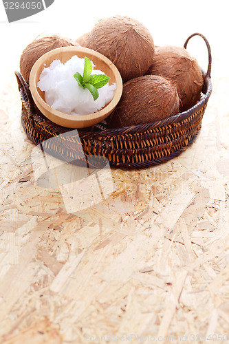 Image of coconut oil